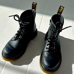 Dr. Martens Boots - kids